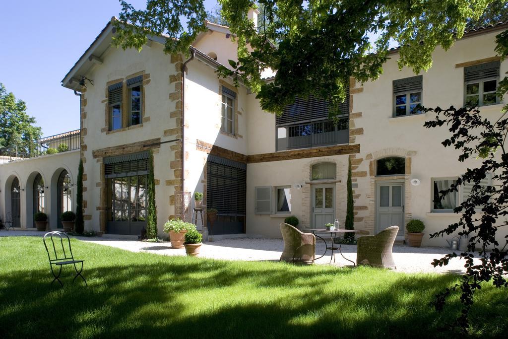 Les Hautes Bruyeres Écully Kültér fotó